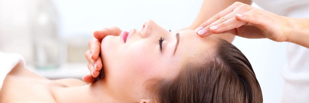 MASSAGGIORILASSANTE TORINO CORSO MASSAGGIO AYURVEDCIO